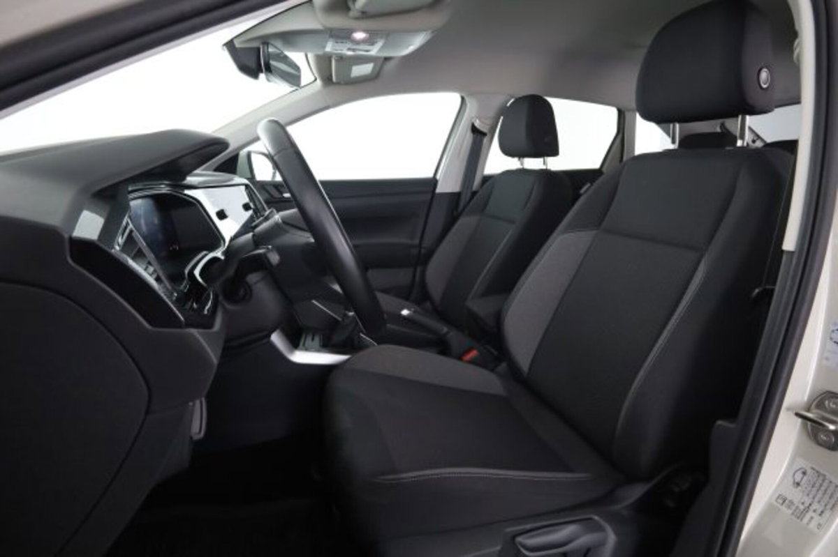 Volkswagen Taigo 1.0 TSI 110 CV Life (2)