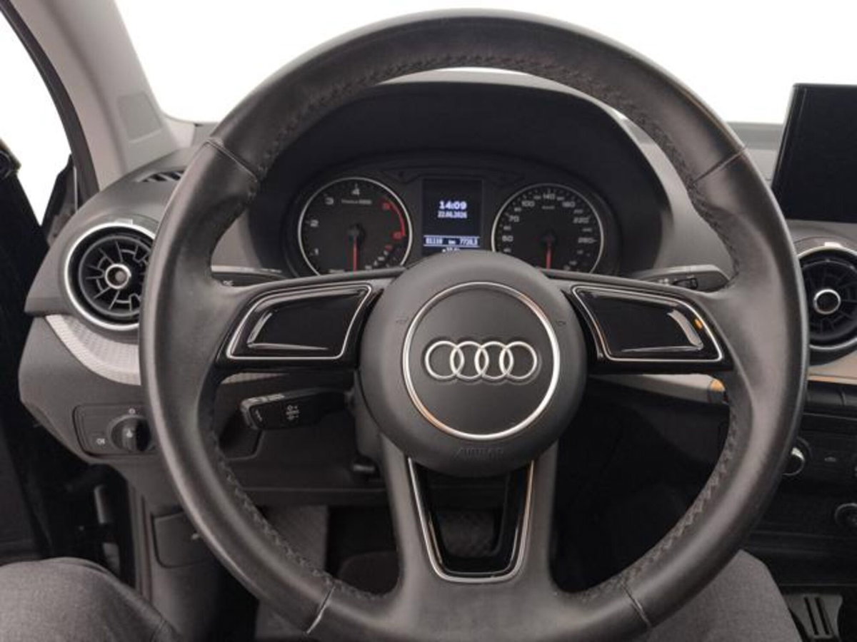 Audi Q2 Q2 30 TDI (14)