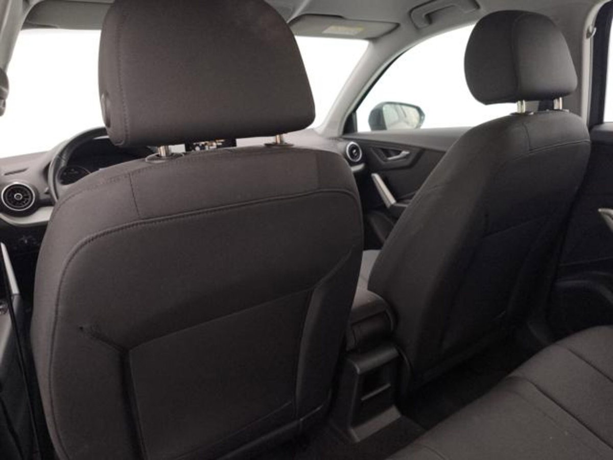 Audi Q2 Q2 30 TDI (18)