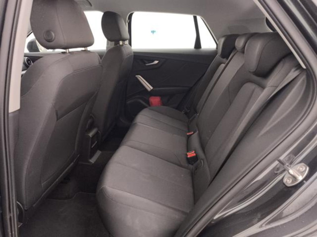Audi Q2 Q2 30 TDI (19)