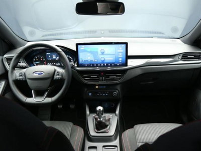 Ford Focus Station Wagon 1.0 EcoBoost Hybrid 125 CV SW ST-Line (11)
