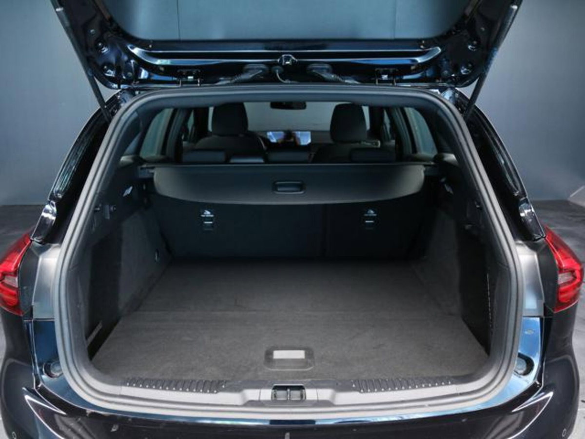 Ford Focus Station Wagon 1.0 EcoBoost Hybrid 125 CV SW ST-Line (7)