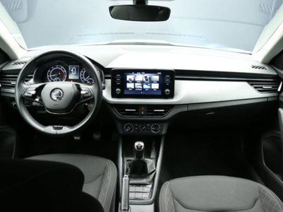 Skoda Kamiq 1.0 TSI Ambition (11)