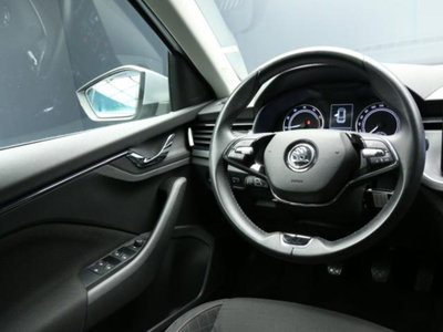 Skoda Kamiq 1.0 TSI Ambition (12)