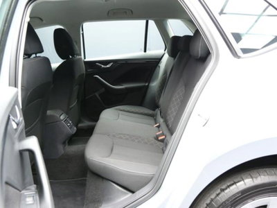 Skoda Kamiq 1.0 TSI Ambition (8)