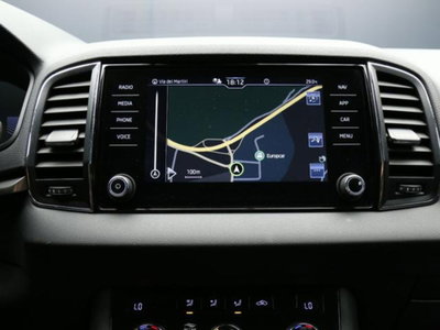 Skoda Karoq 1.5 tsi Executive dsg (14)