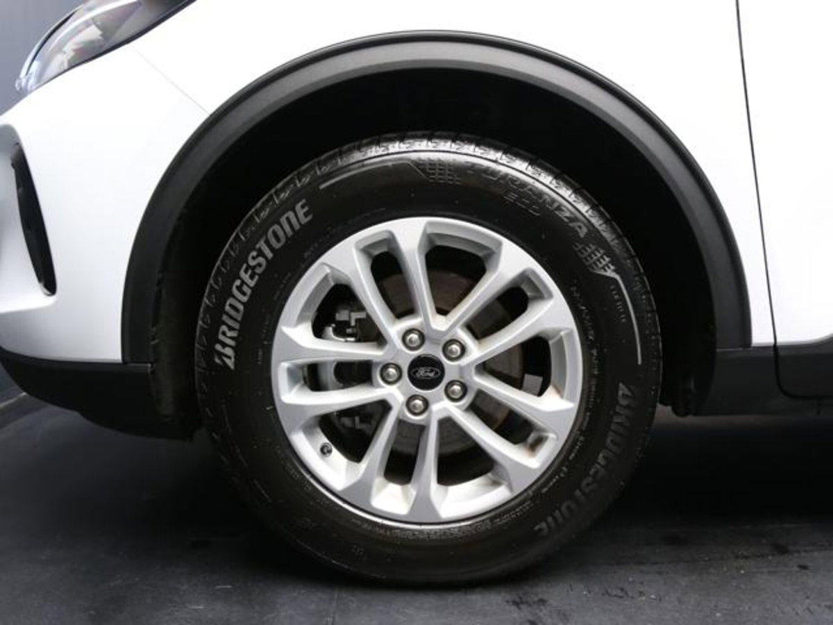 Ford Kuga 2.5 full hybrid Titanium 2wd 180cv auto (5)