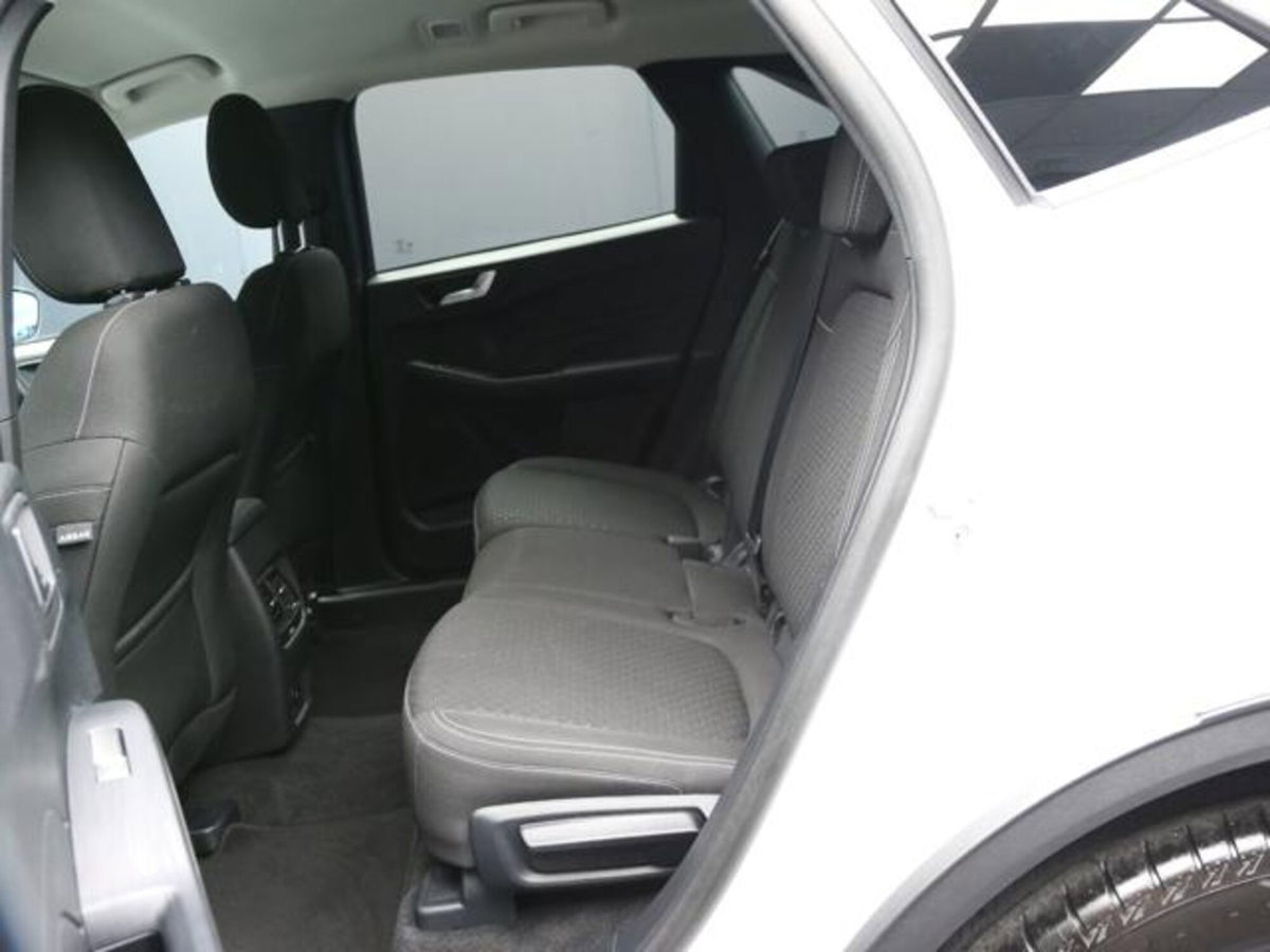 Ford Kuga 2.5 full hybrid Titanium 2wd 180cv auto (8)