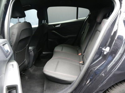 Ford Focus 1.0 EcoBoost Hybrid 155 CV 5p. ST-Line (7)