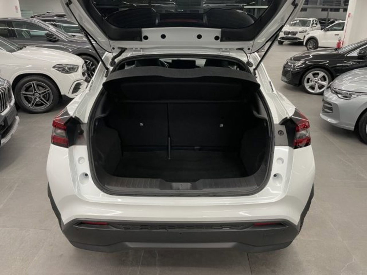 Nissan Juke 1.0 dig-t N-Connecta 114cv (6)