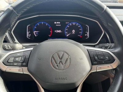Volkswagen T-Cross 1.0 TSI 110 CV Sport (8)