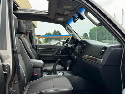 Mitsubishi Pajero 3.2 DI-D 16V aut. 5p. Instyle DPF (2)