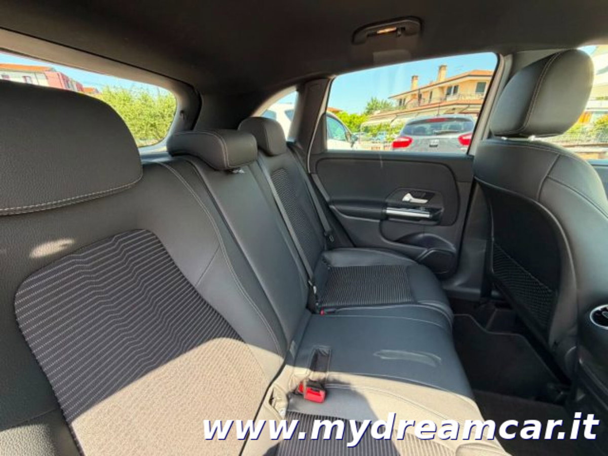 Mercedes-Benz Classe B 180 d Automatic Sport Plus (17)