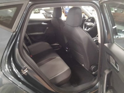 SEAT Leon 1.5 hybrid Business 116cv dsg (12)