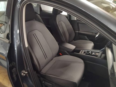 SEAT Leon 1.5 hybrid Business 116cv dsg (15)