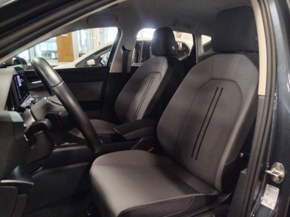 SEAT Leon 1.5 hybrid Business 116cv dsg (18)