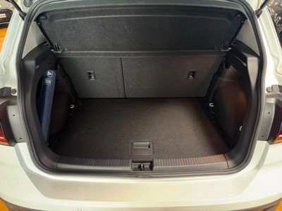 Volkswagen T-Cross 1.0 TSI Urban BMT (14)