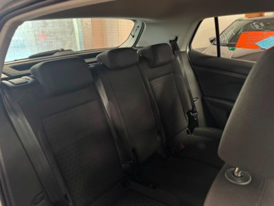 Volkswagen T-Cross 1.0 TSI Urban BMT (13)