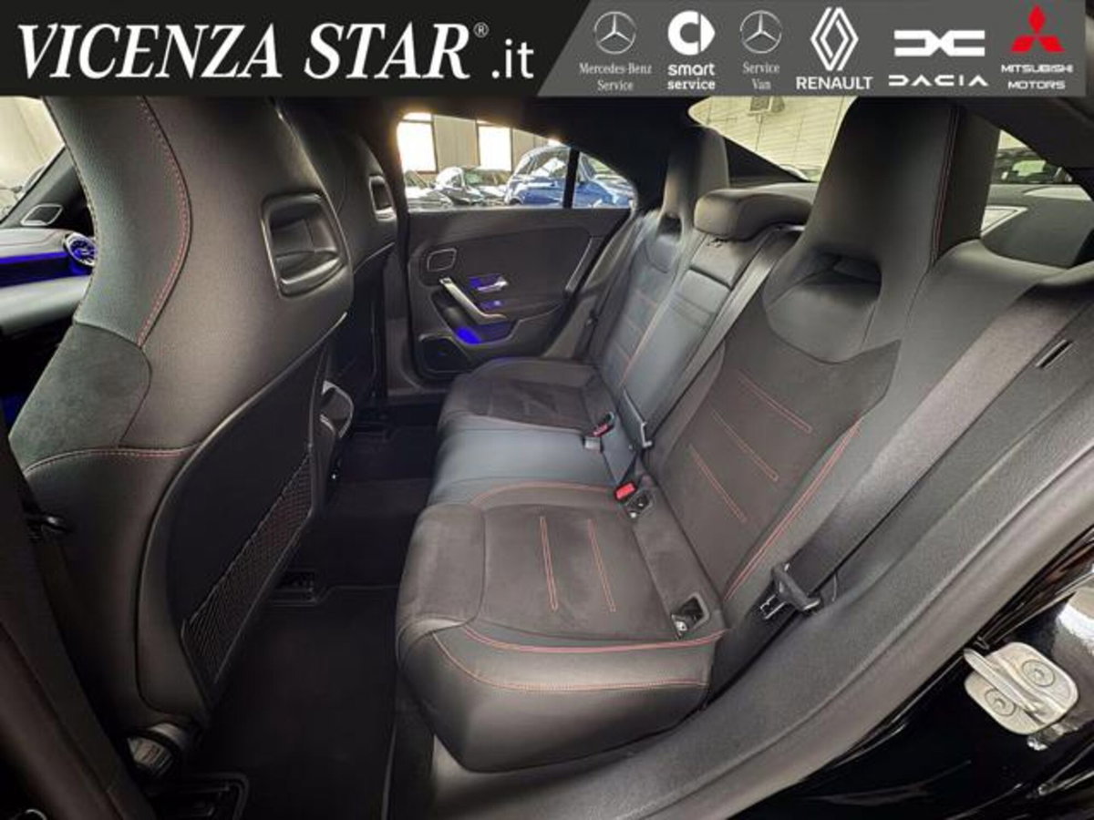 Mercedes-Benz CLA 200 d Premium (6)
