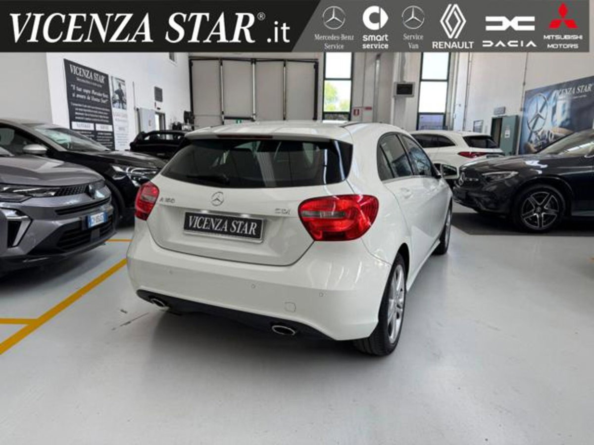 Mercedes-Benz Classe A 160 CDI Automatic Sport (2)