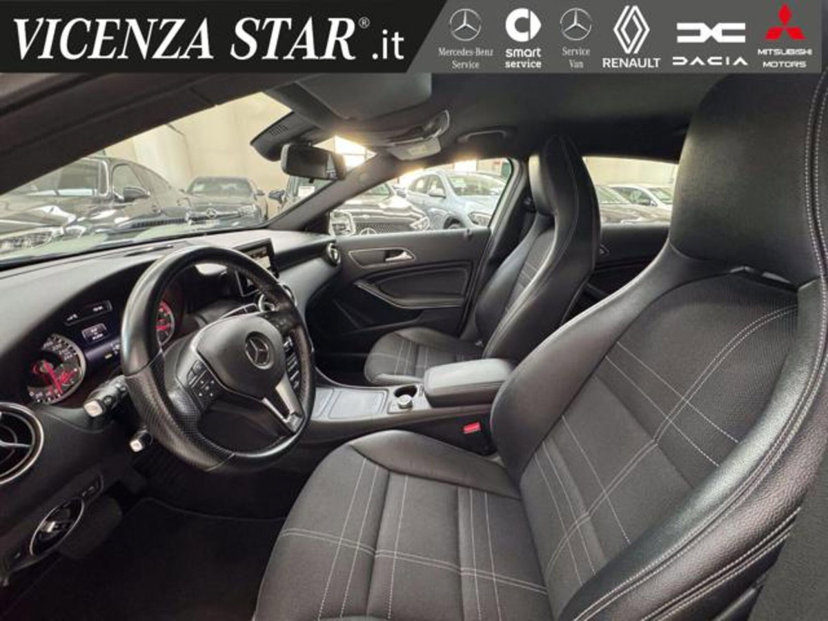 Mercedes-Benz Classe A 160 CDI Automatic Sport (4)