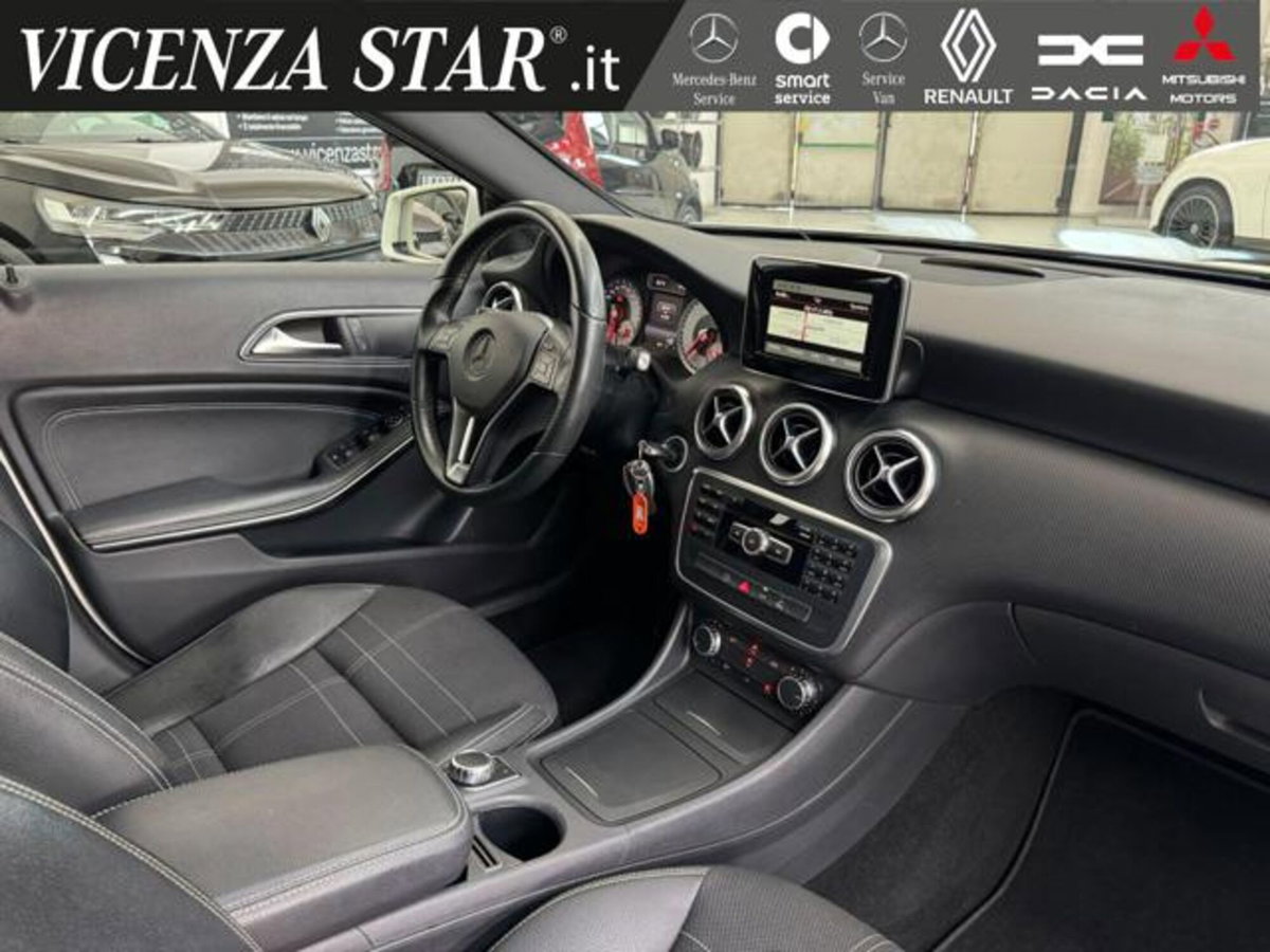 Mercedes-Benz Classe A 160 CDI Automatic Sport (9)
