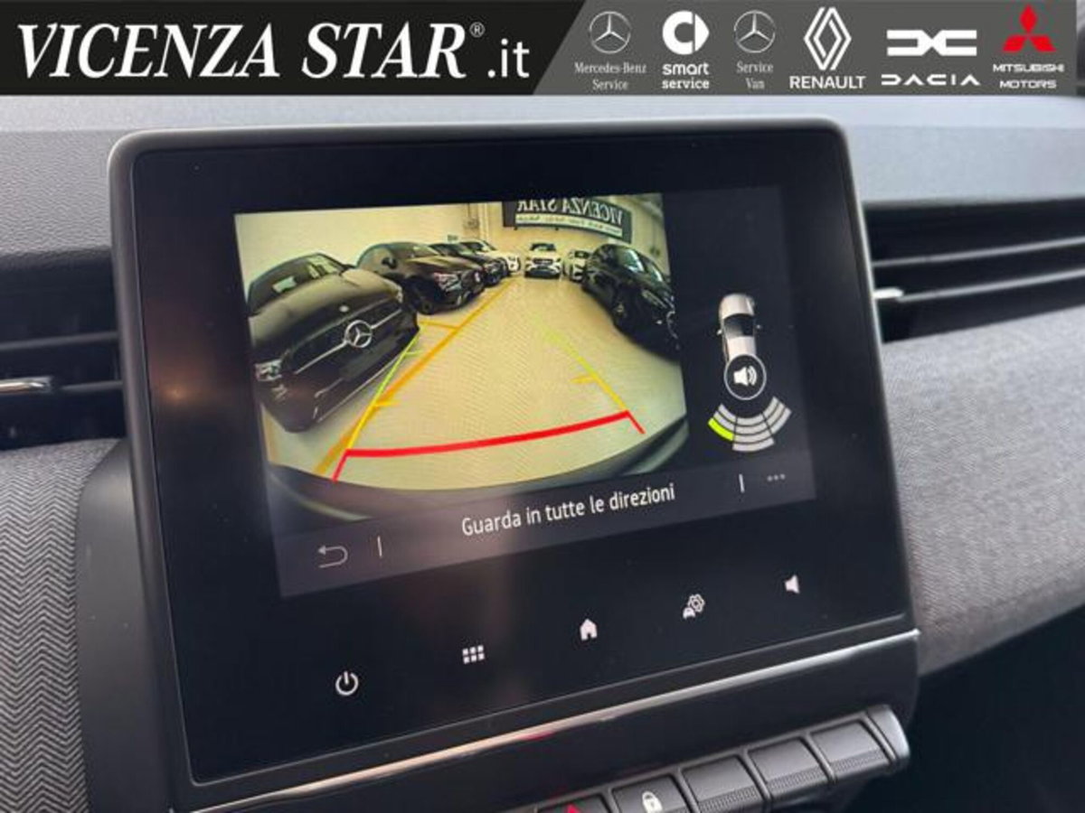 Renault Clio 1.0 tce Techno Gpl 100cv (10)