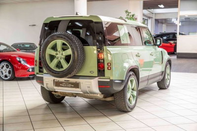 Land Rover Defender 110 3.0D I6 300 CV AWD Auto 75th Limited Edition (7)