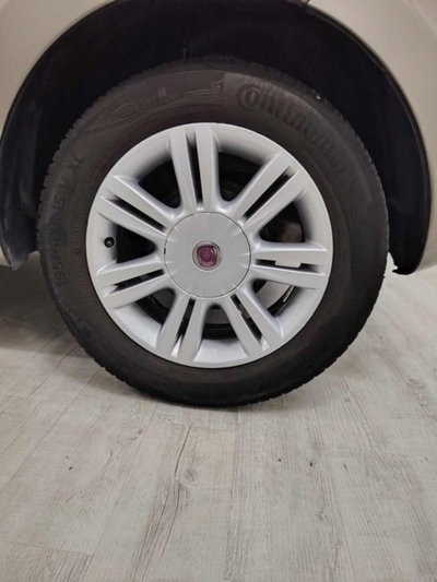 Fiat Idea 1.4 BlackEnergy (5)