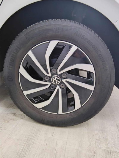 Volkswagen Polo 1.0 EVO (8)