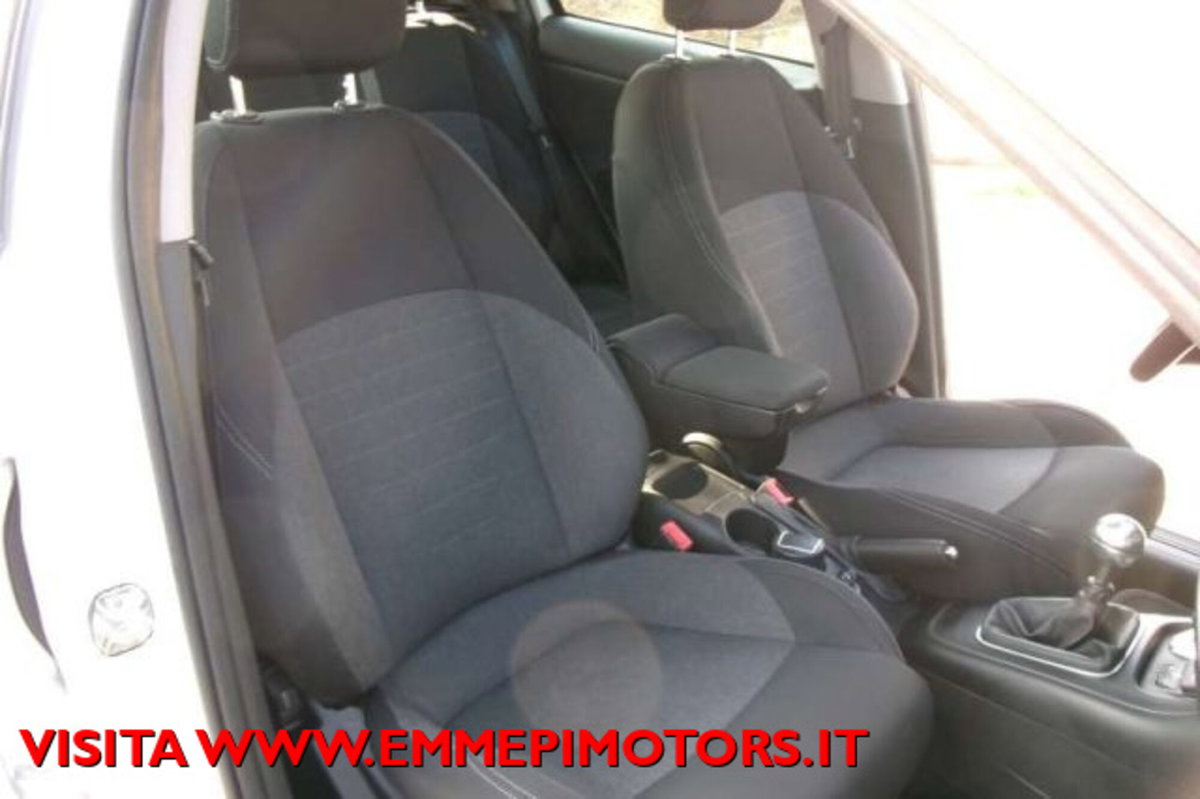 Alfa Romeo Giulietta 1.6 JTDm Giulietta 120cv (12)