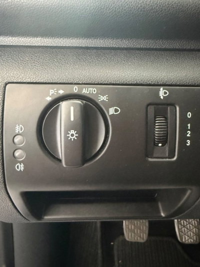 Mercedes-Benz Classe A 160 BlueEFFICIENCY Executive (16)