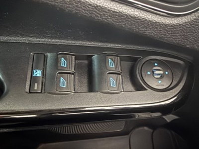 Ford B-Max B-Max 1.4 90 CV Titanium X (12)