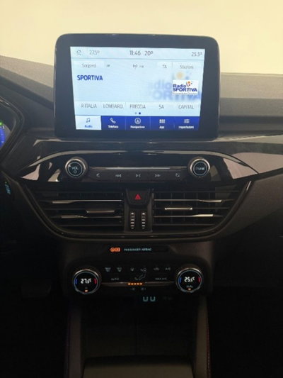 Ford Kuga 2.5 Plug In Hybrid 225 CV CVT 2WD (17)