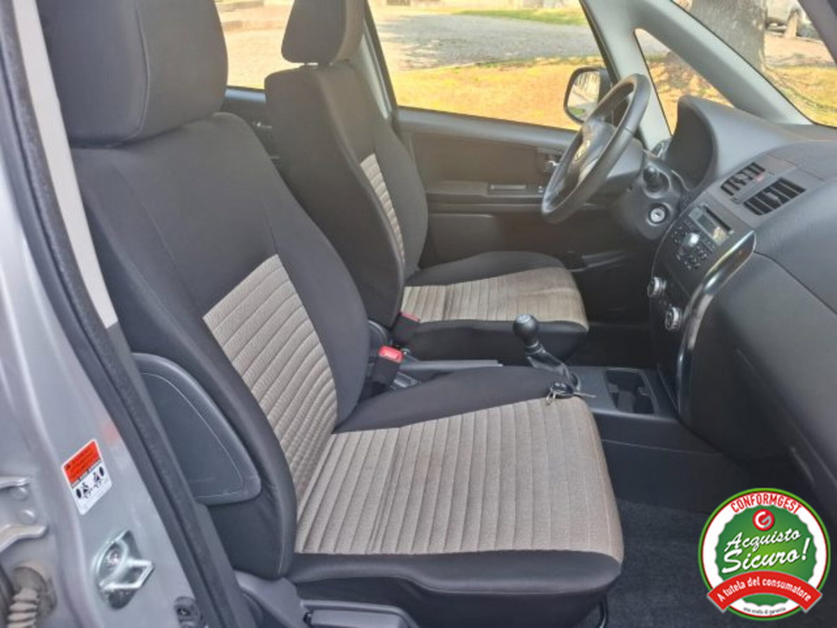 Fiat Sedici 1.6 16V 4x4 Emotion (9)