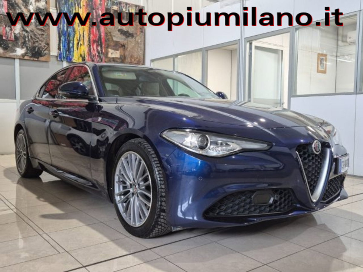 Alfa Romeo Giulia 2.2 Turbodiesel 190 CV AT8 Business (3)