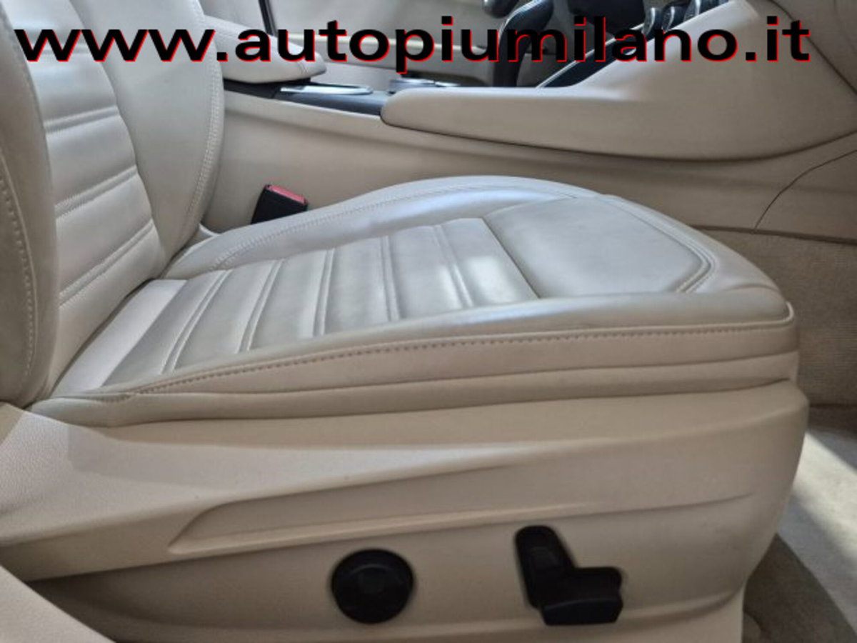 Alfa Romeo Giulia 2.2 Turbodiesel 190 CV AT8 Business (9)