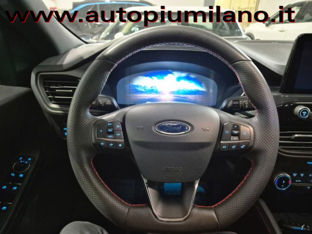 Ford Kuga 2.5 Plug In Hybrid 225 CV CVT 2WD ST-Line (11)