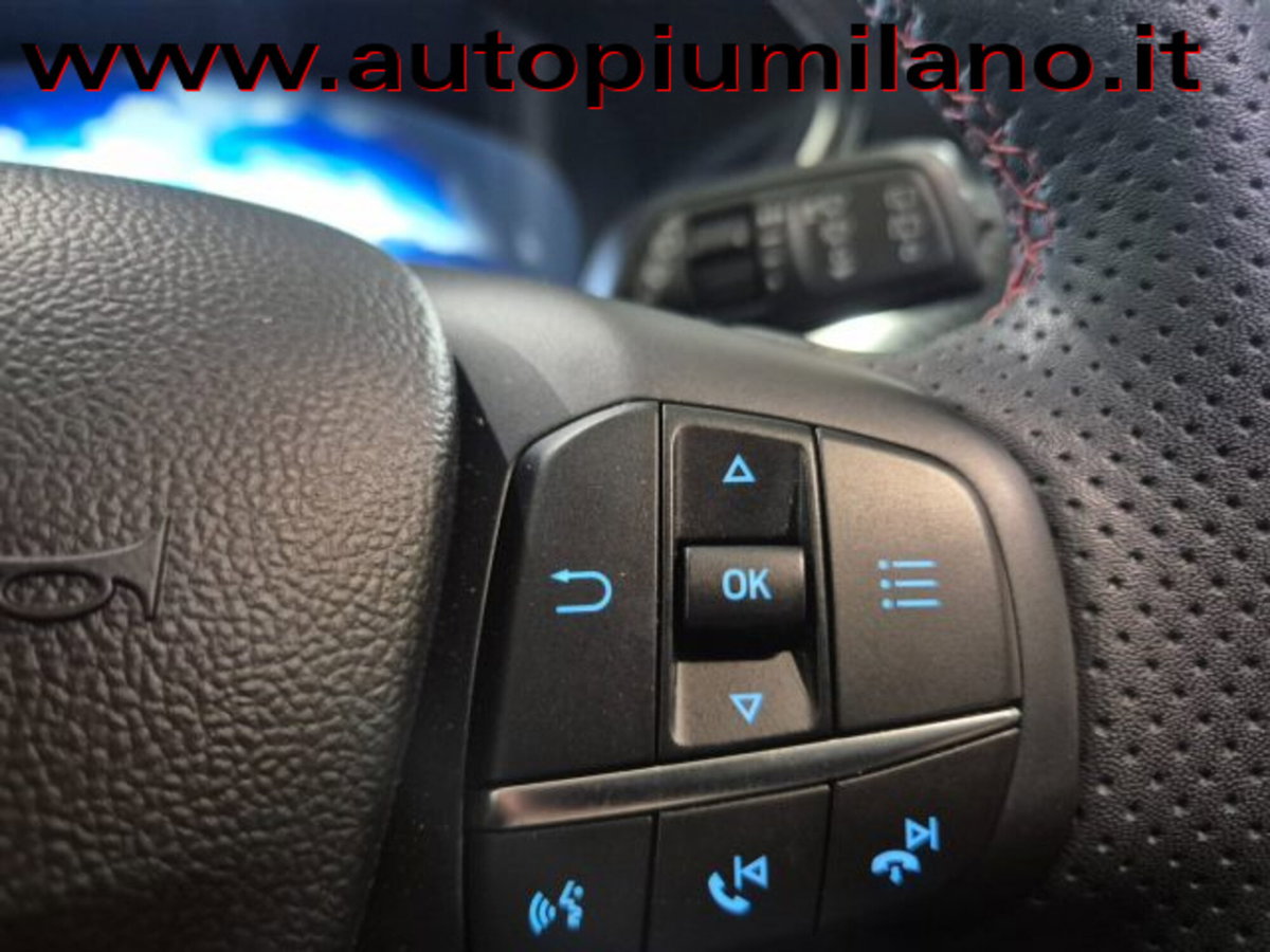 Ford Kuga 2.5 Plug In Hybrid 225 CV CVT 2WD ST-Line (13)