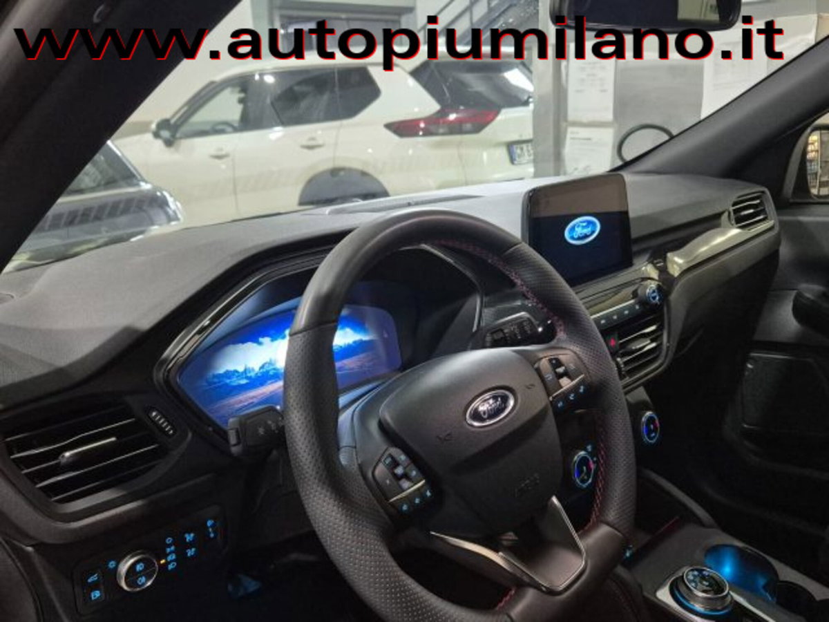 Ford Kuga 2.5 Plug In Hybrid 225 CV CVT 2WD ST-Line (5)