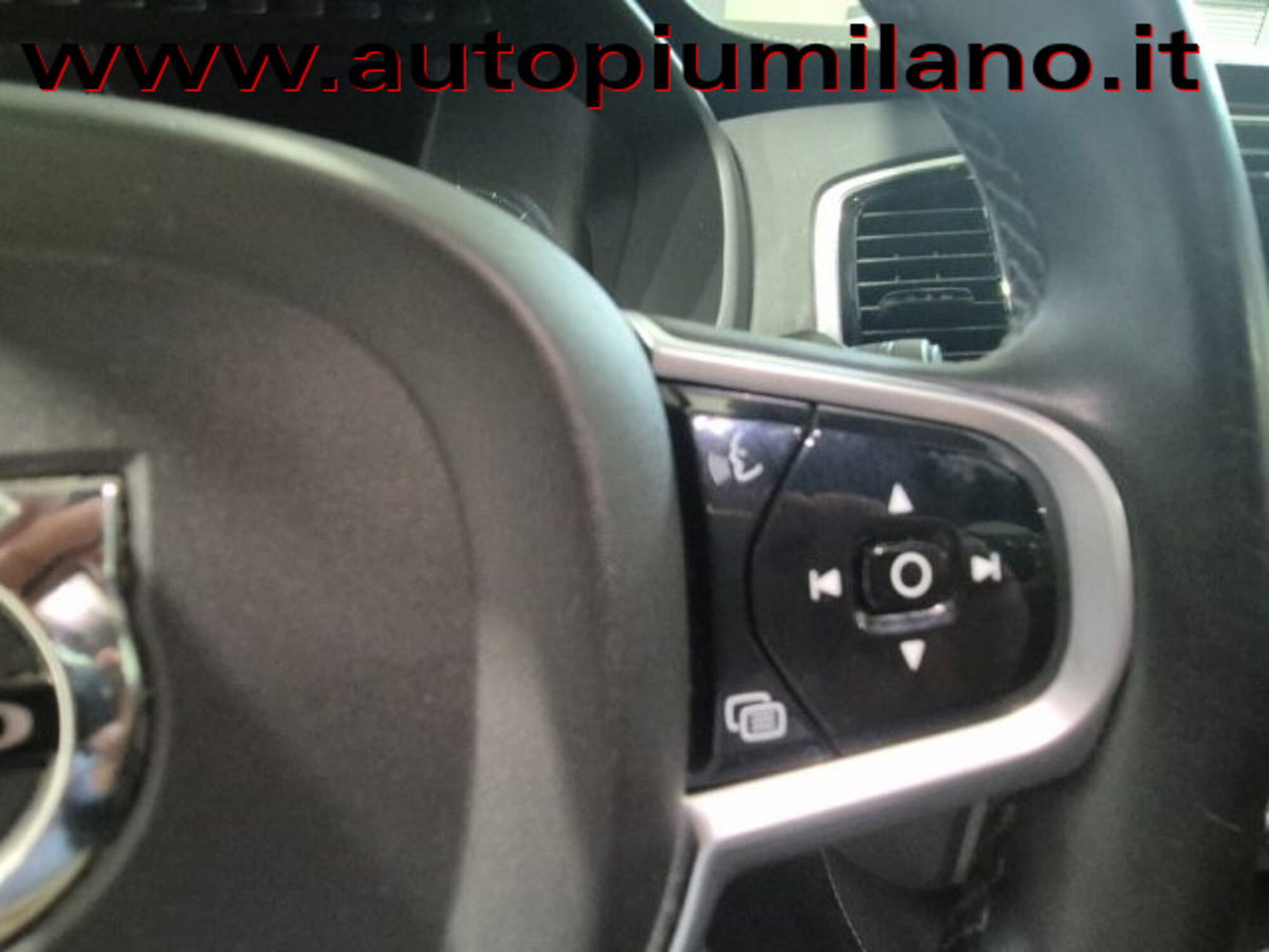 Volvo XC90 D5 AWD Geartronic 7 posti R-design (13)