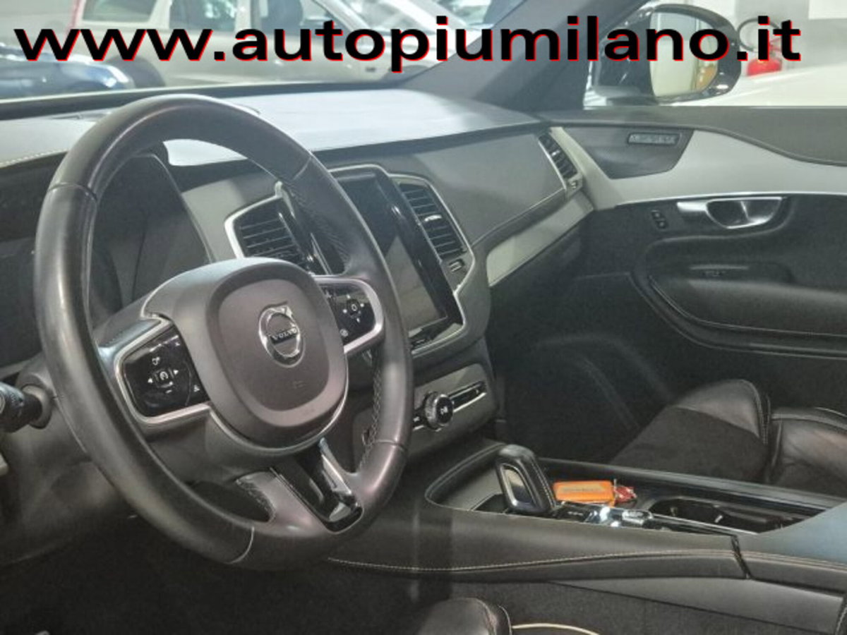 Volvo XC90 D5 AWD Geartronic 7 posti R-design (6)
