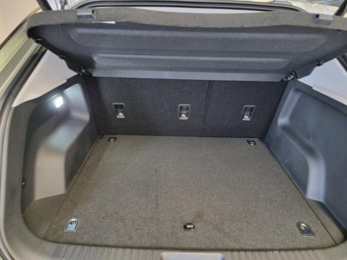 Omoda Omoda 5 EV 60,9 kWh Pure (18)
