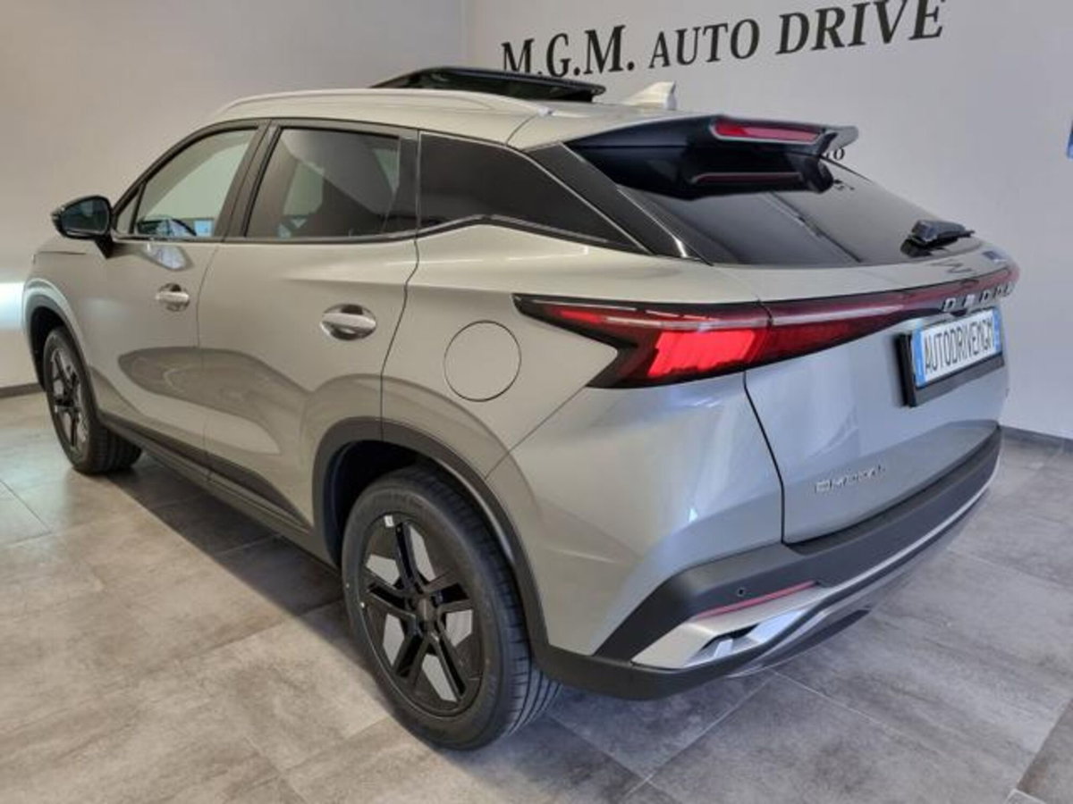 Omoda Omoda 5 EV 60,9 kWh Pure (19)