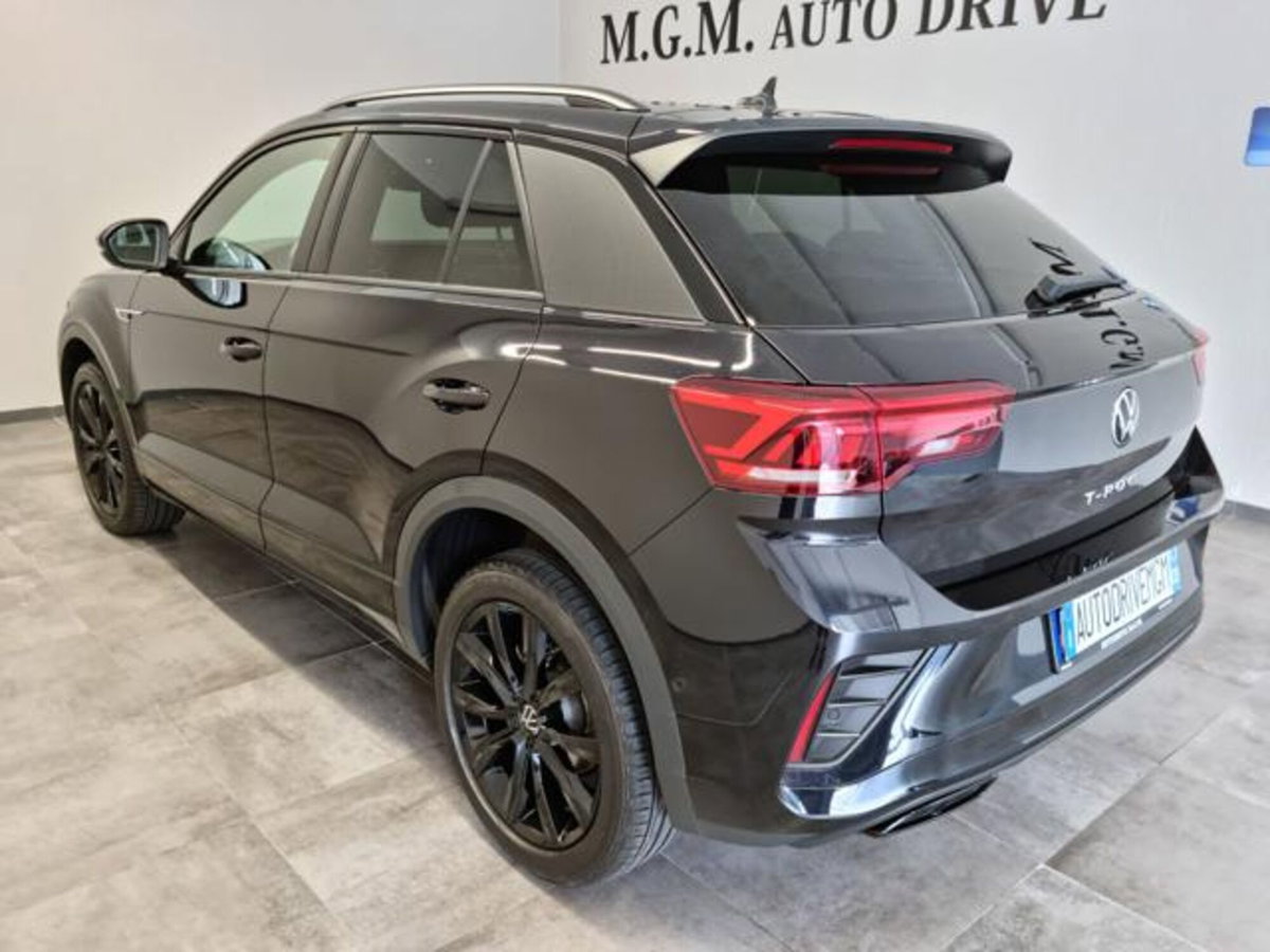 Volkswagen T-Roc 1.5 tsi R-Line dsg (17)
