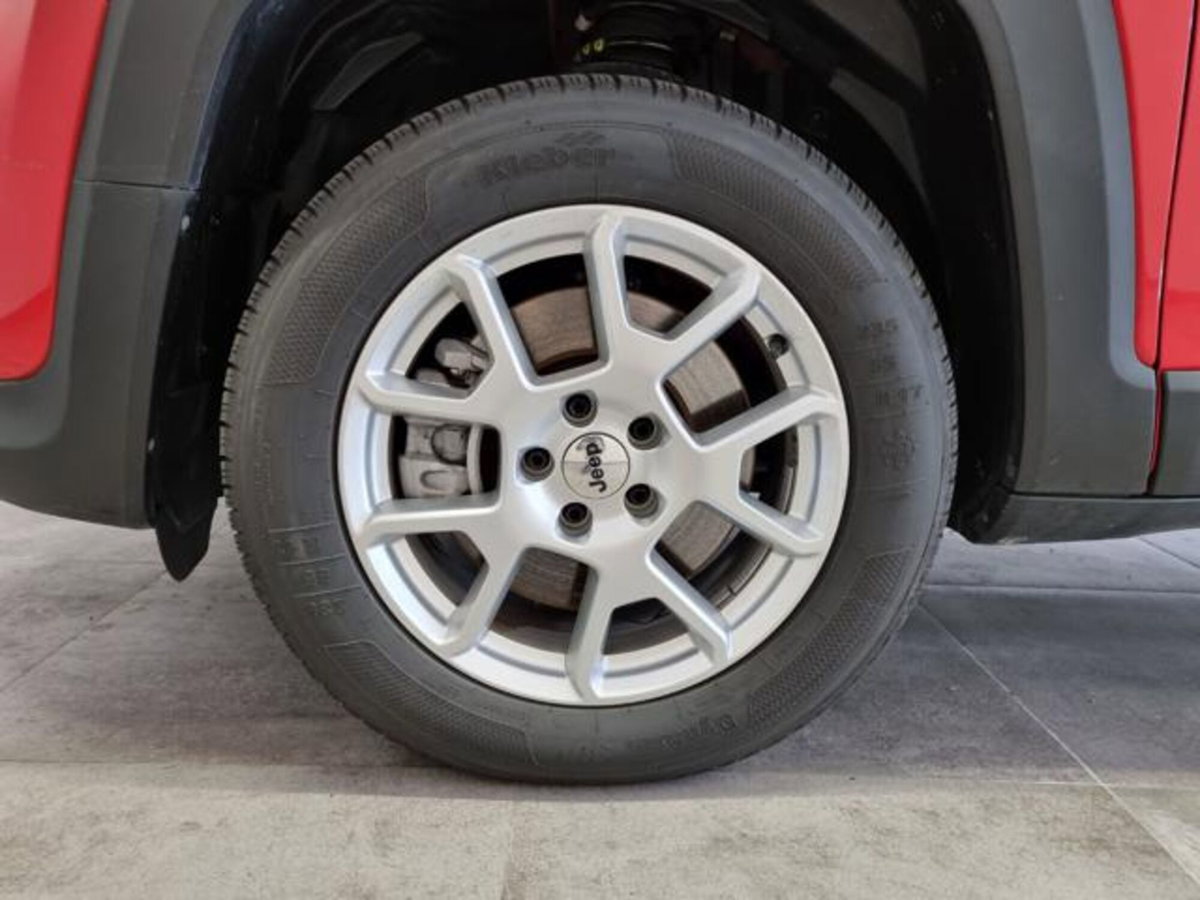 Jeep Renegade 1.5 Turbo T4 MHEV Limited (7)