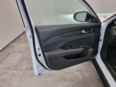 Dongfeng Shine  1.5 E2 dct (19)