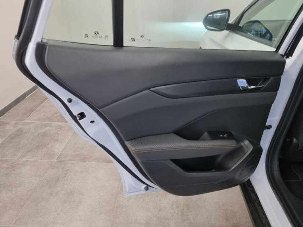 Dongfeng Shine  1.5 E2 dct (20)