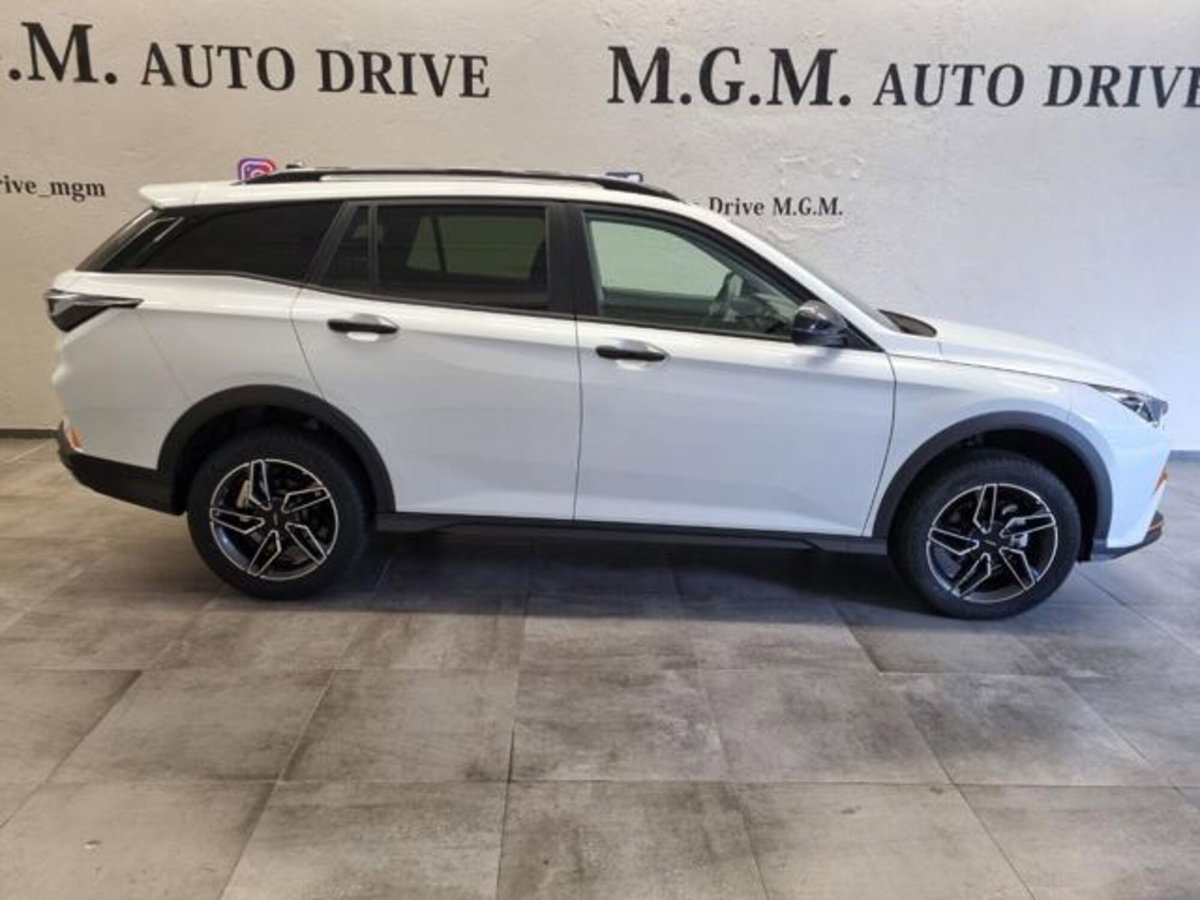 Dongfeng Shine GS  1.5 E1 dct (4)