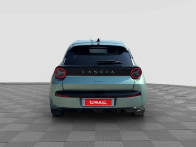 Lancia Ypsilon 1.2 mhev Edizione Cassina e-dct (4)